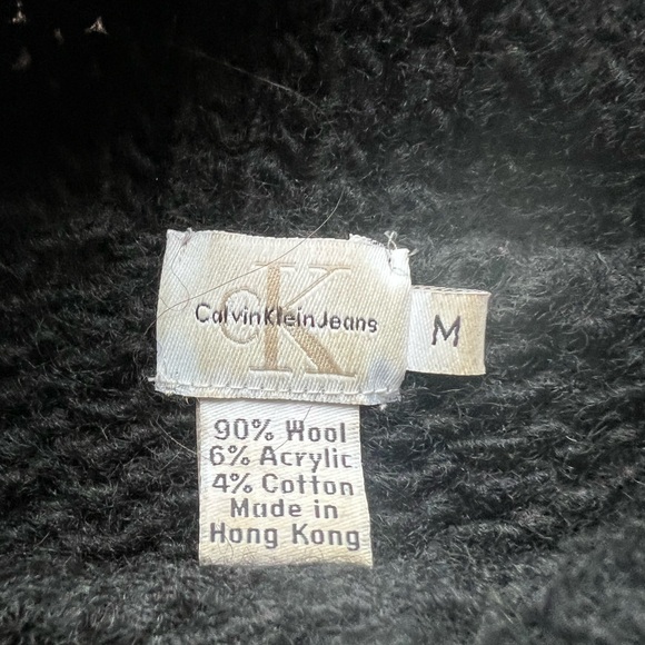 Calvin Klein Jeans Sweater - Picture 7 of 8